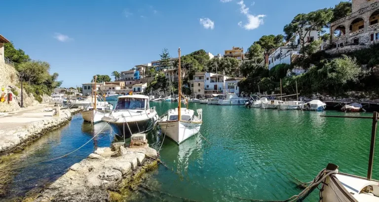 Croisière dans les Iles Baléares Majorque Cala Figueira-Espagne